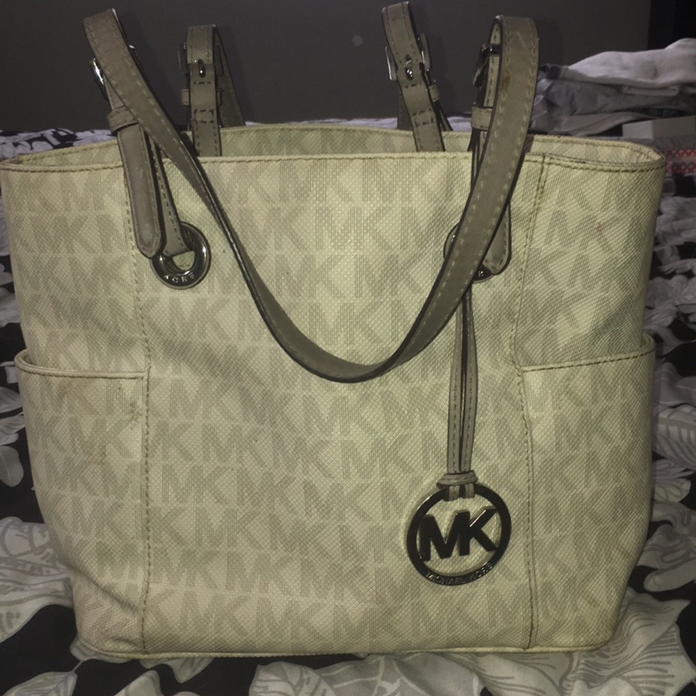Michael kors purse